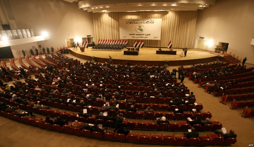 البرلمان العراقي يتحرك قضائيا لاقالة ومحاكمة بارزاني