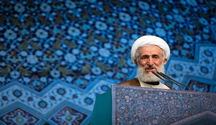 خطيب جمعة طهران: ايران في الصف الاول لمحاربة داعش الارهابي
