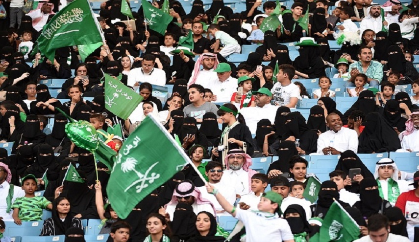 امير سعودي: دخول العائلات الى الملاعب عمل جبار!!