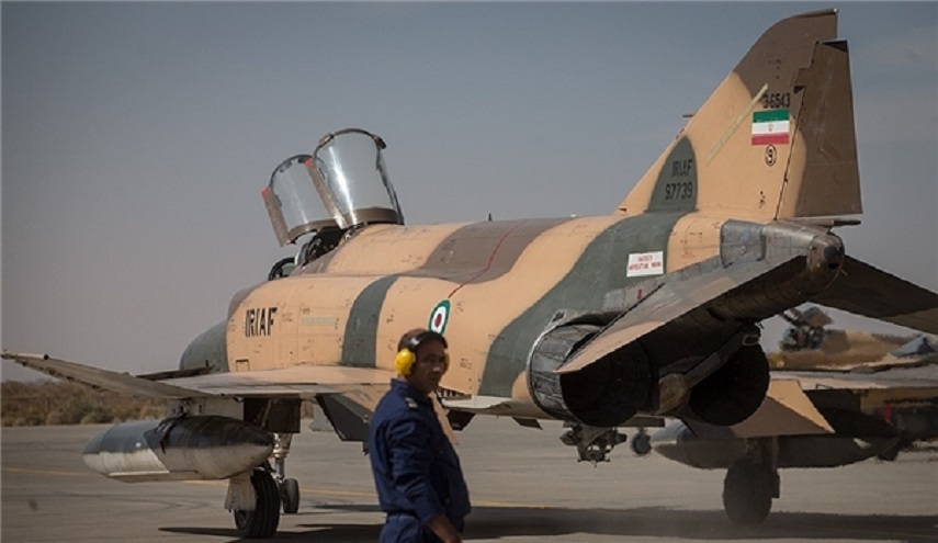 ايران... المناورات الجوية: قصف وتدمير اهداف ارضية بصواريخ "X-25" المطورة وبالغة الدقة