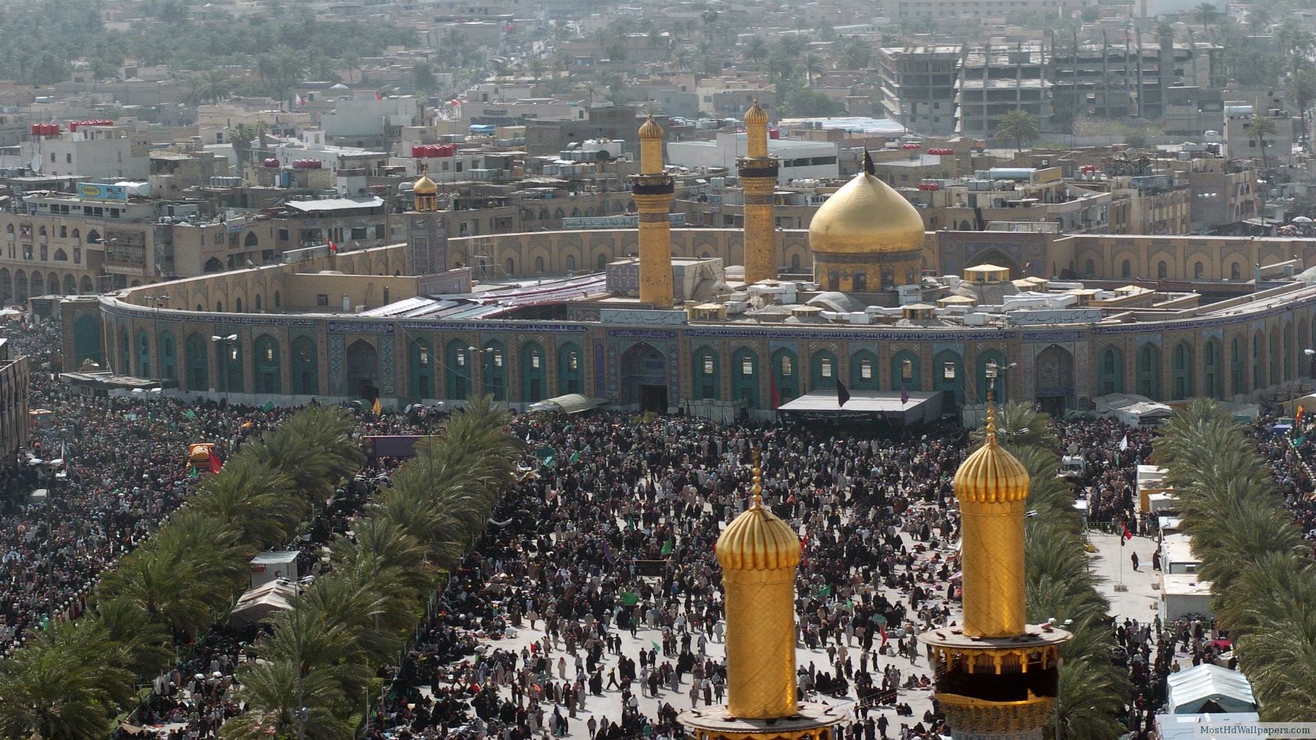 مقام عراقی: 3 میلیون زائر ايرانی امسال وارد عراق می‌شوند