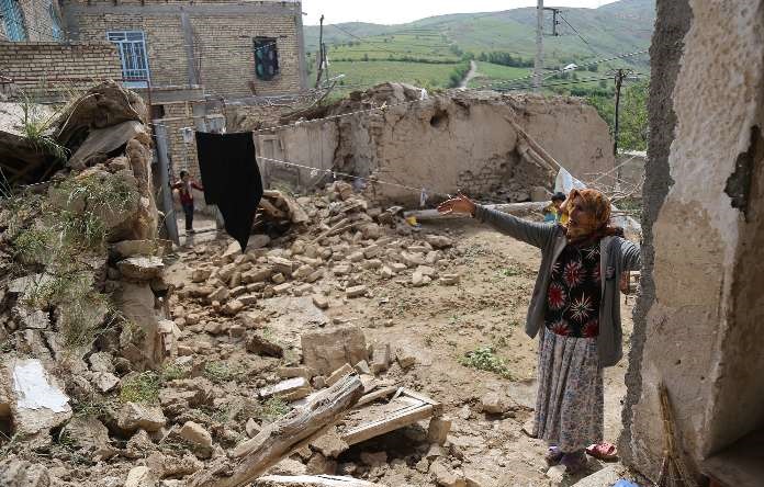 207 کشته و 1700 مصدوم، آخرین آمار شمار تلفات زلزله دیشب در غرب کشور