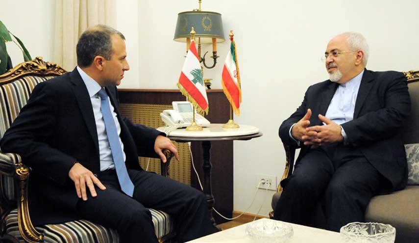 ظريف يؤكد لباسيل: ضرورة الحفاظ على استقرار لبنان.. ولا حل عسكري في اليمن