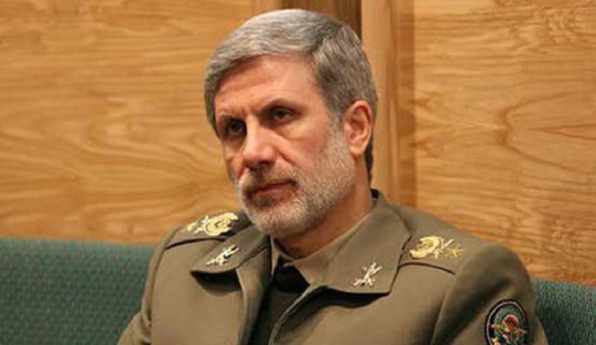 حاتمي يؤكد مواصلة إيران تعزيز طاقاتها الدفاعية