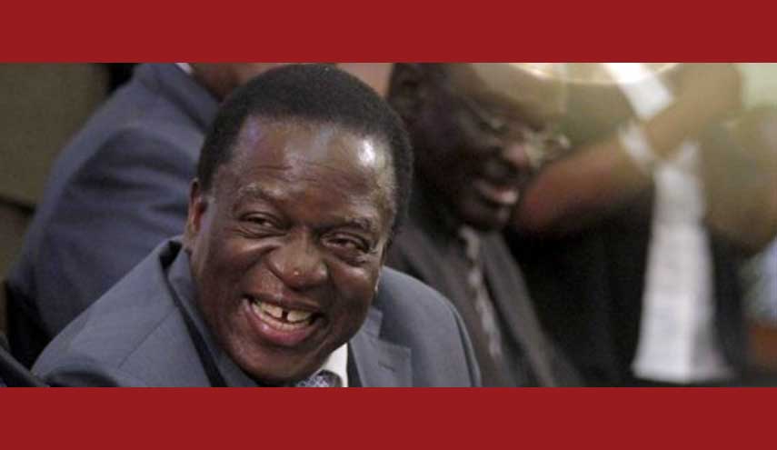 إقالة موغابي.. ونائبه السابق يؤدي اليمين الدستوري رئيساً لزيمبابوي