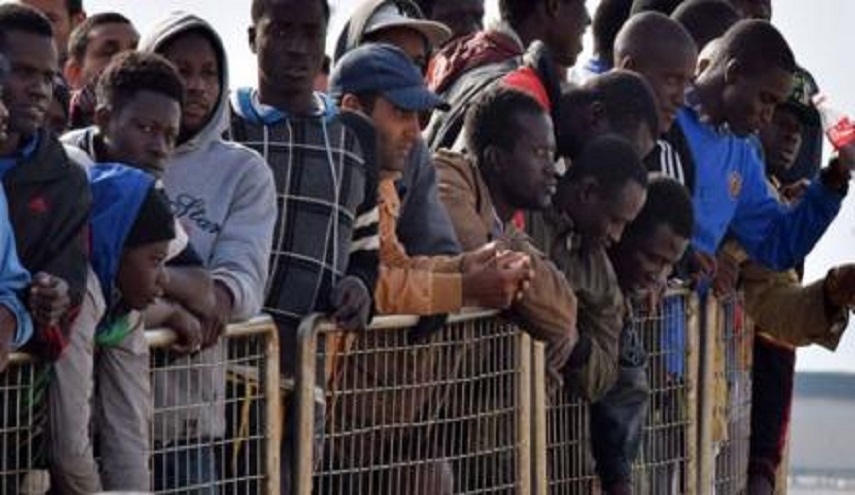 النيجر تنذر ليبيا على خلفية بيع مهاجرين أفارقة