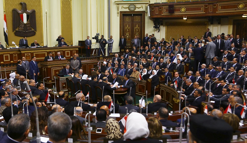 مصر: البرلمان يوافق على ضريبة السجائر