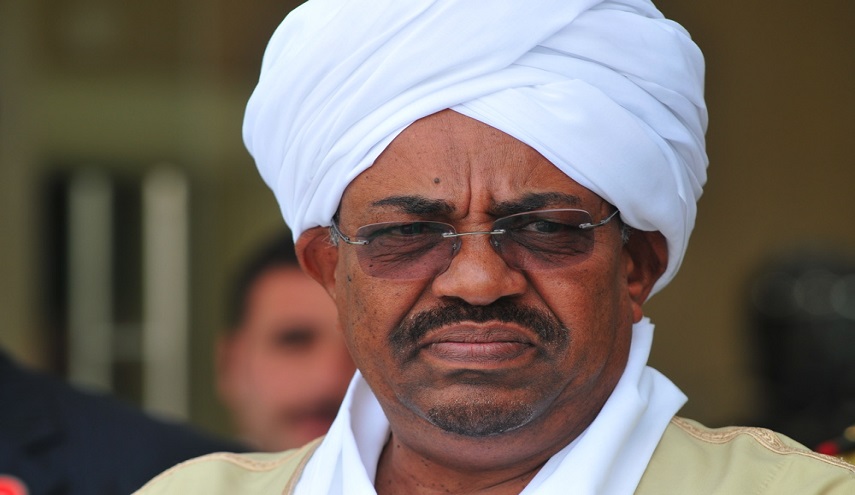 الرئيس السوداني في روسيا لتطوير العلاقات بين البلدين