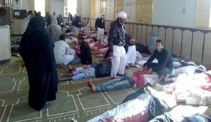  بالصور...تفجير مسجد الروضة بالعريش المصرية