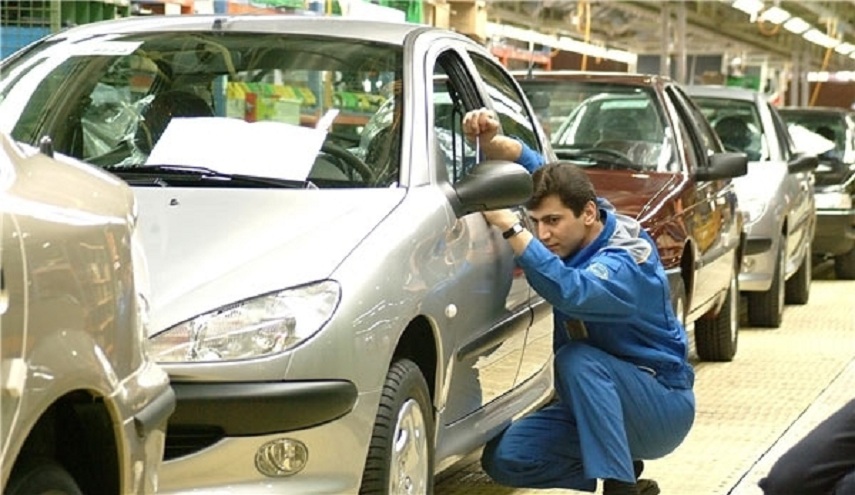 "آيكو" لصناعة السيارات تستعرض عضلاتها في معرض طهران الدولي!