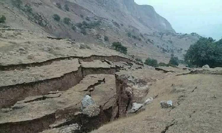 بالصور.. مركز الزلزال الأخير في سربيل زهاب قرب الحدود العراقية