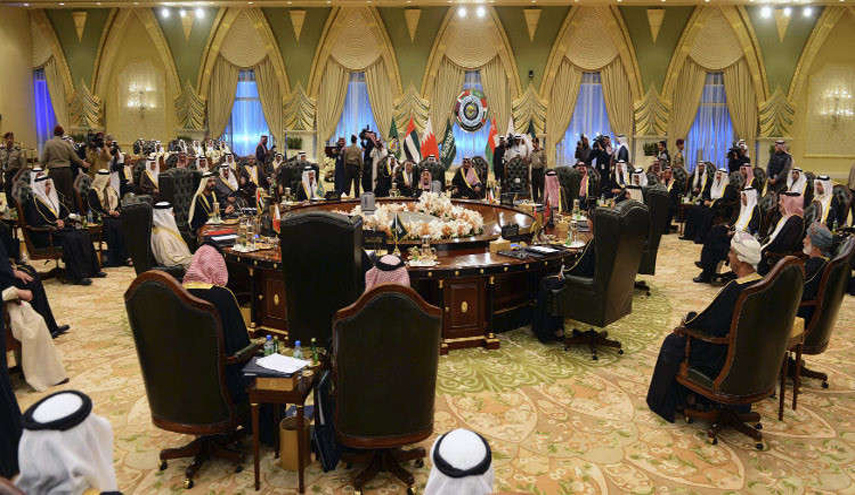 «القمة الخليجية 38» تعقد وسط تحديات سياسية وأمنية بالغة الدقة