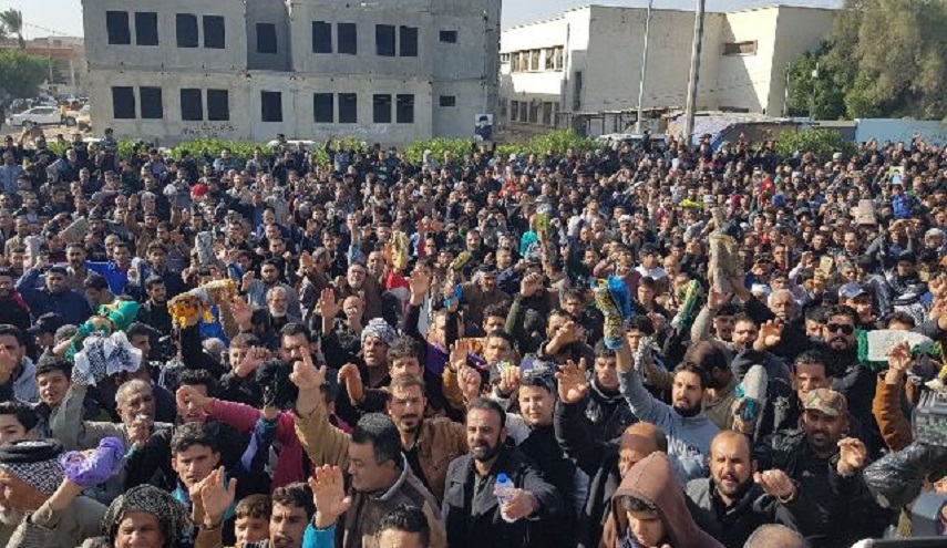  العراقيون يتظاهرون في عموم محافظات البلاد تنديدا بالقرار الامريكي بشأن القدس