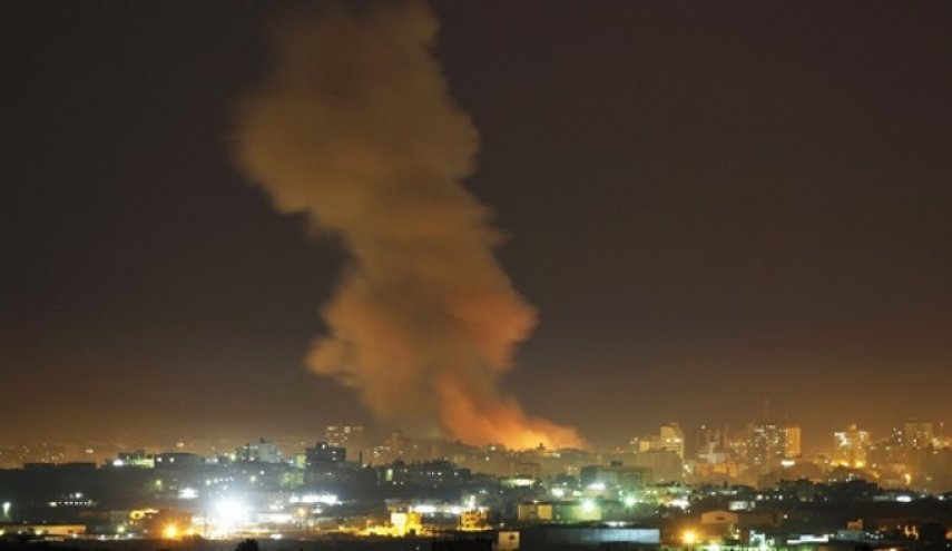 غارات إسرائيلية تقصف قطاع غزة