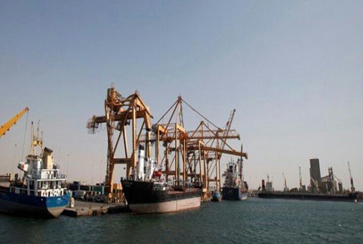 وزارة النقل اليمنية تكشف كذب السفير السعودي حول ميناء الحديدة