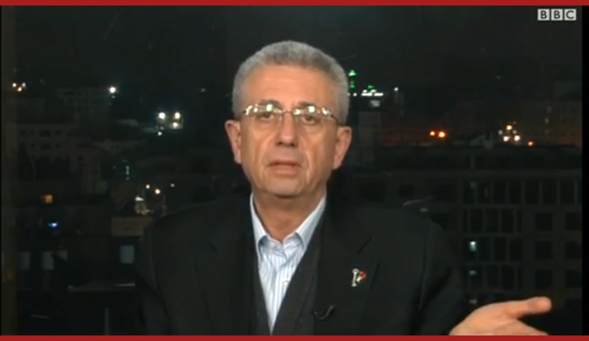 مصطفى البرغوثي لمذيع BBC: أنت متأكد أنّ المتّصل من جدة وليس من تل ابيب؟!!