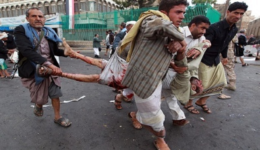 أكثر من 400 شهيد وجريح حصلية جرائم الطيران السعودي في اليمن
