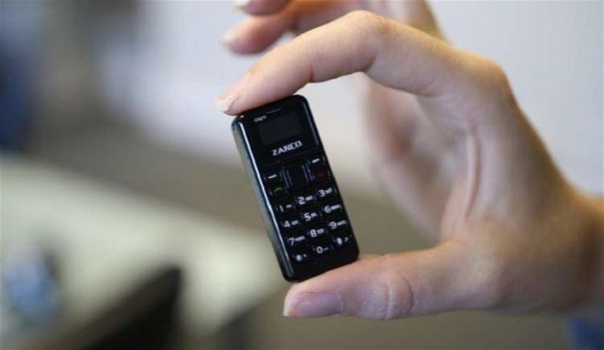  أصغر هاتف في العالم... بمميزات خارقة!