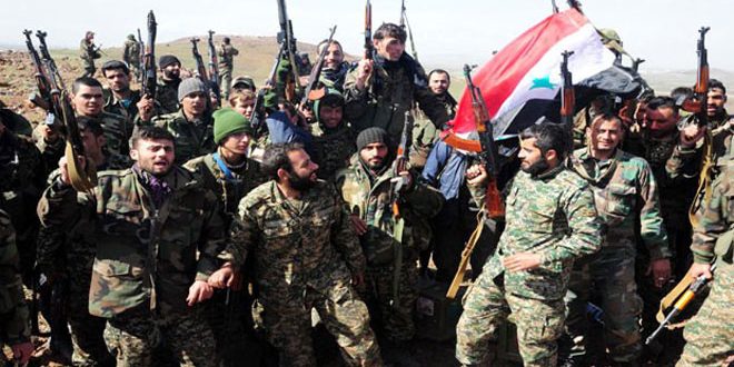 الجيش السوري يحرر بلدات وتلالاً من "النصرة" شمال حماة ويقترب من إدلب