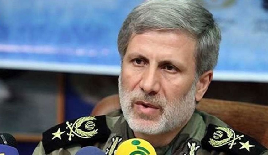 وزير الدفاع: الاستكبار العالمي واعداء ايران يخططون لزعزعة الاستقرار في البلاد