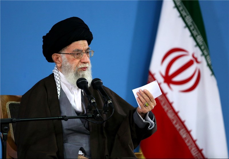 رهبر معظم انقلاب اسلامی: دشمن همواره منتظر فرصت ضربه‌زدن به ملت ایران است