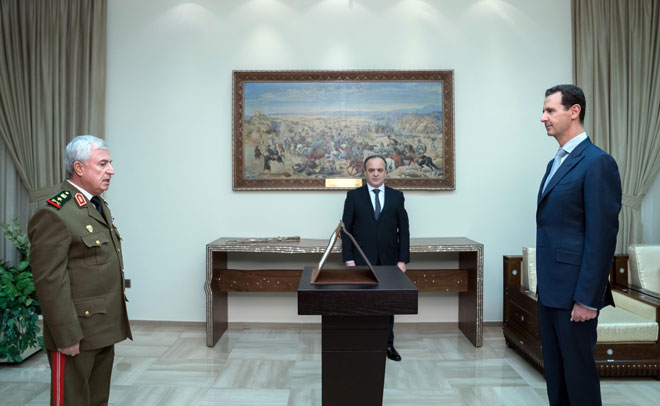 بالصور.. الوزراء السوريون الجدد يؤدون اليمين الدستورية أمام الرئيس الأسد