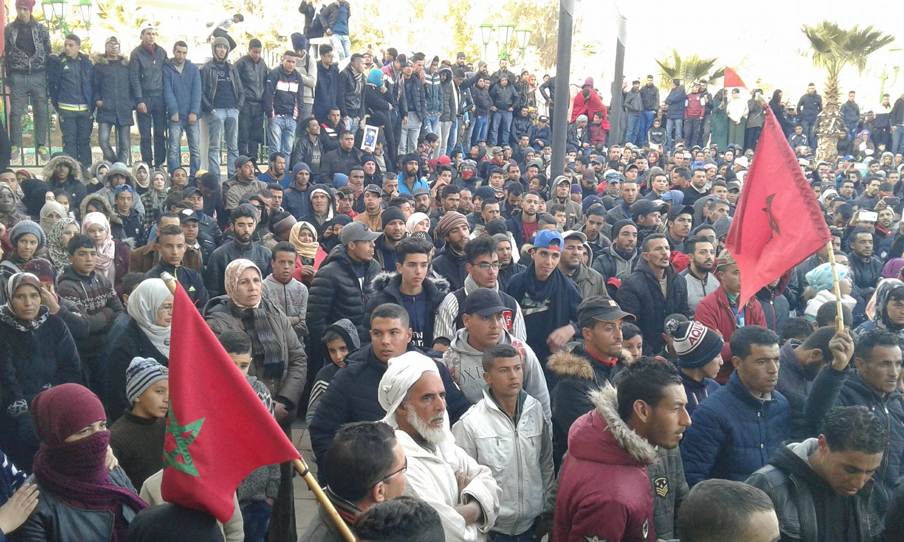 الحكومة المغربية تتعهد بالاستجابة لمطالب المحتجين في إقليم جرادة