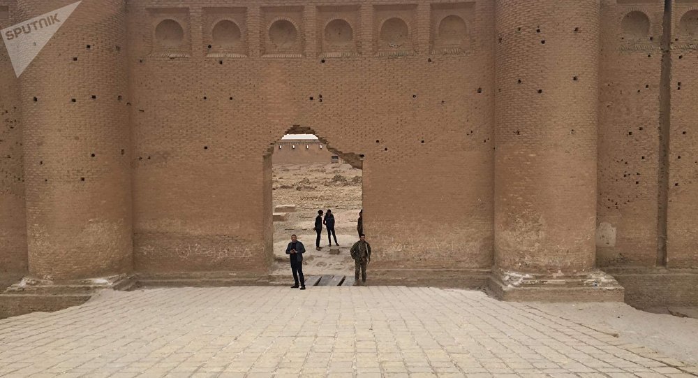 بالصور.. تشويه مدينة عراقية عمرها 8000 سنة