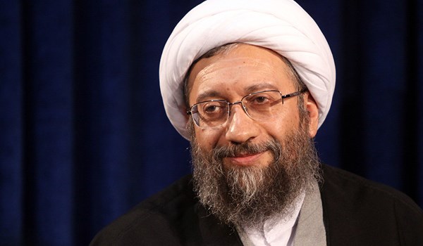 آملي لاريجاني: إيران لن تسكت على الحظر الأمريكي الجديد