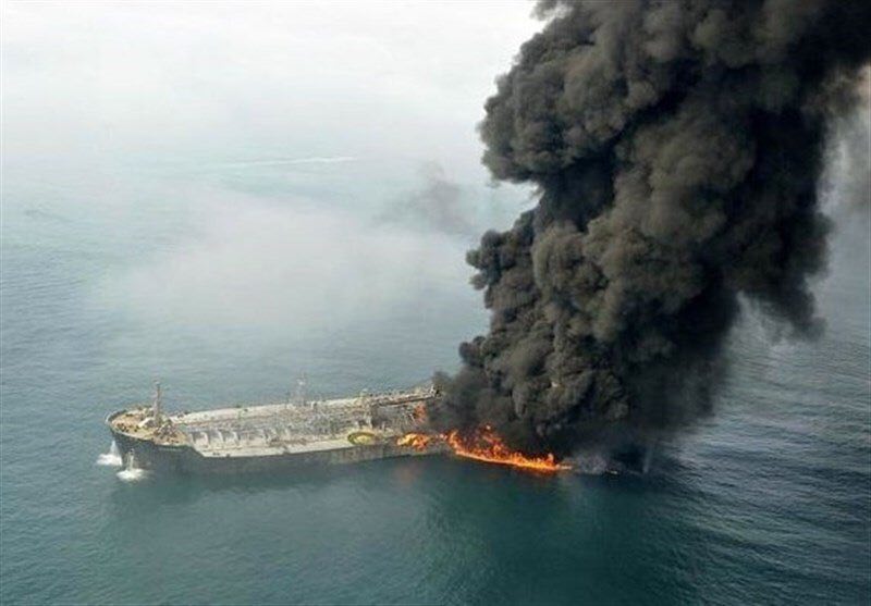 بدء مهام روبوت مائي في عمق المكان الذي غرقت فيه ناقلة النفط الإيرانية