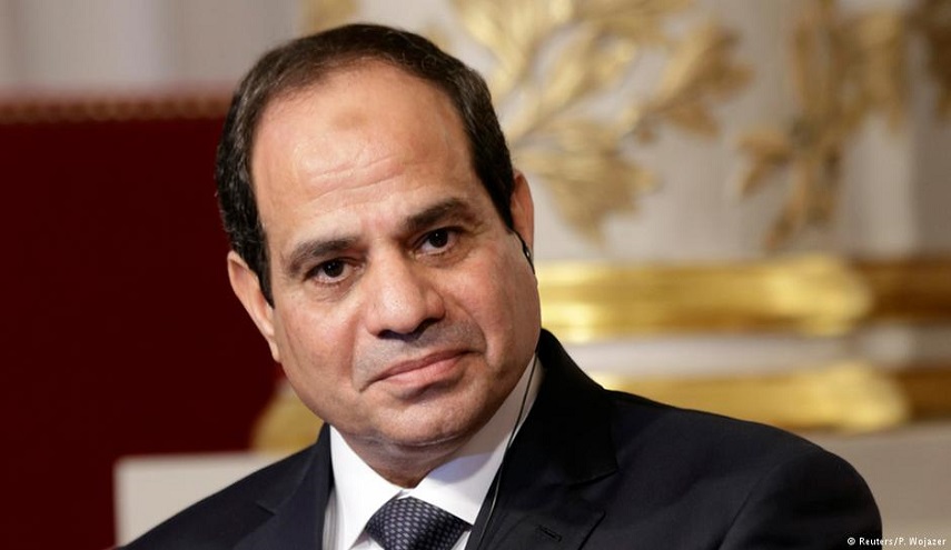 مسؤول اماراتي: السيسي سيفوز برئاسة مصر لفترة ثانية بنسبة 99%