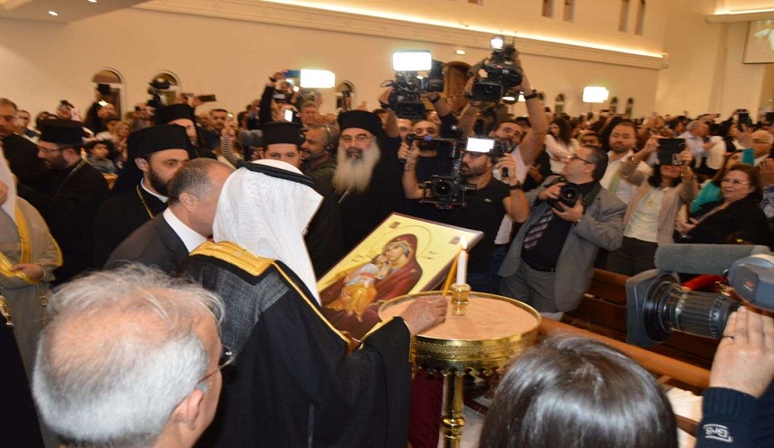 خليفة بن زايد يتبرع بأكبر كنيسة للأرثوذكس في الامارات!