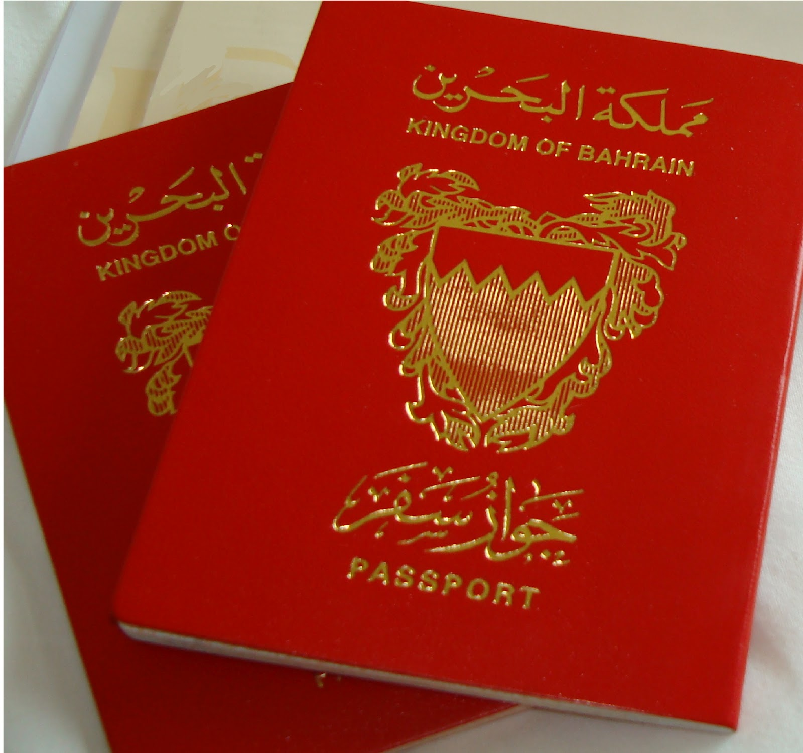 دادگاه بحرین 10 شهروند را سلب تابعیت و اخراج کرد