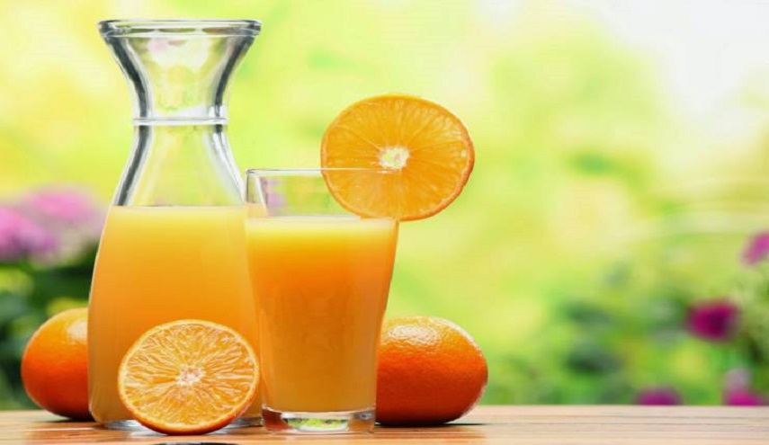 ماذا يحدث للجسم بعد ساعتين من تناول عصير البرتقال؟