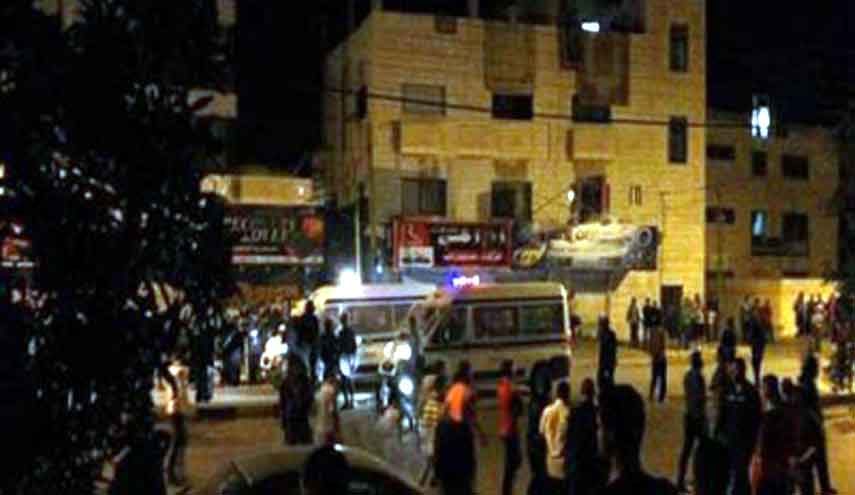 حالة وفاة وغاز مسيل لتفريق محتجين وسط عمان رجموا مخفرا بالحجارة 