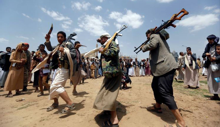 صحيفة أمريكية: الحوثيون يسيطرون على “100” ميل من الاراضي السعودية والسلطان قابوس غاضب؟!!