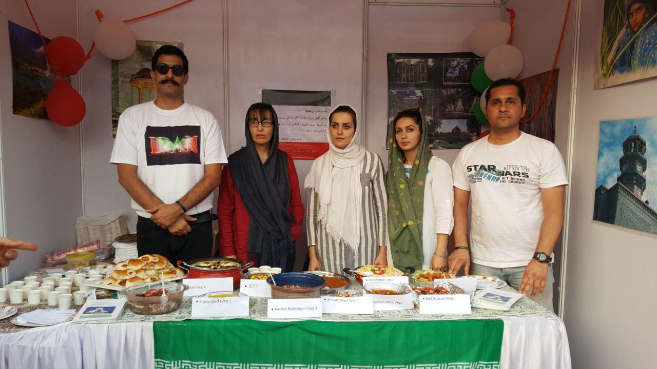 آش و سالادهای ایرانی زینت بخش سفره جشنواره بین المللی غذا در هند
