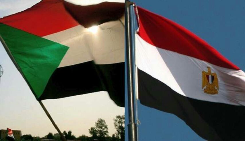 السودان توجه "القوة الناعمة" نحو حلايب وشلاتين"