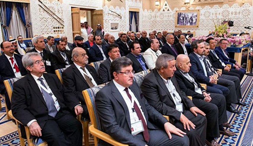 اجتماع لـ "هيئة التفاوض" للمعارضة السورية في الرياض