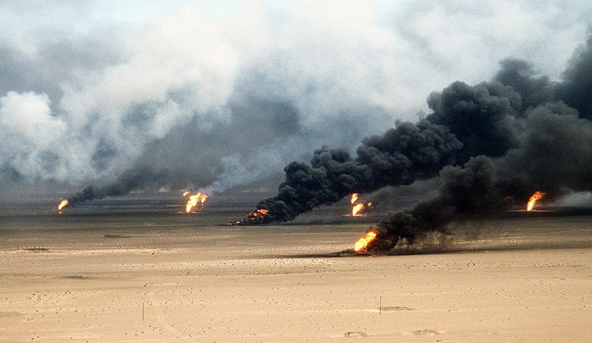 احراق داعش لنفط العراق اخطر من حرق صدام حسين لابار نفط الكويت