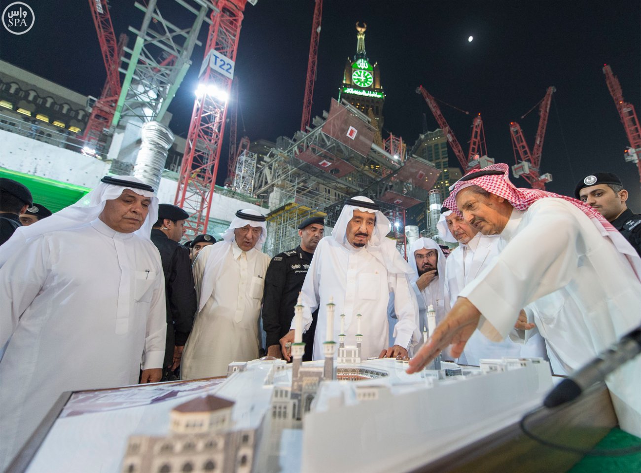 غضب سعودي من تقرير ينتقد سوء إدارة الرياض للحرمين الشريفين