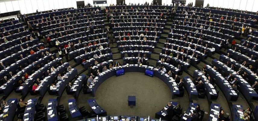 البرلمان الأوروبي يصنف تونس في القائمة السوداء.. والسبب؟!