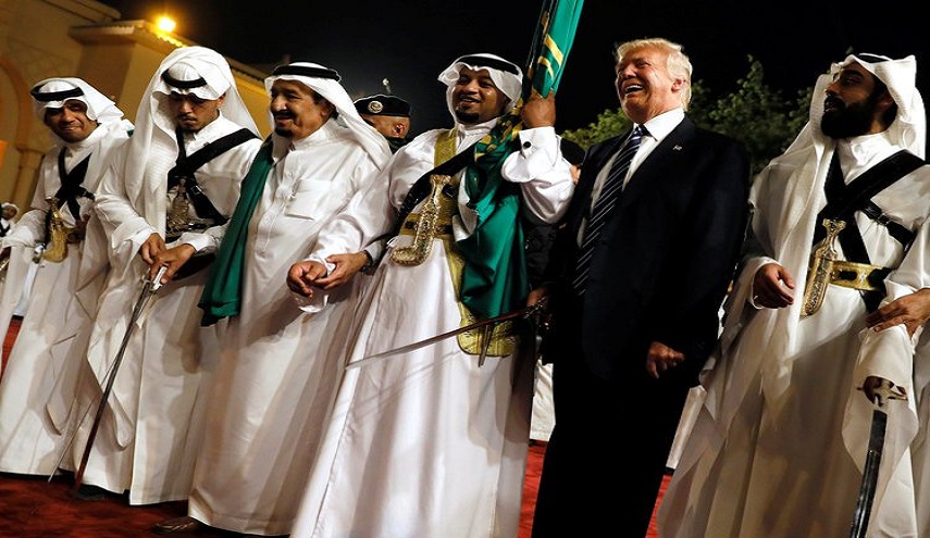 لا يعرف إلا لغة المال.. “ترامب”يطالب امير سعوديا بدفع ايجار شقته بنيويورك
