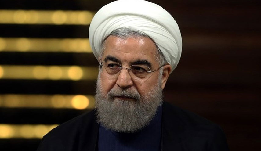 الرئيس روحاني يتلقى المزيد من برقيات التعزية بحادث تحطم الطائرة