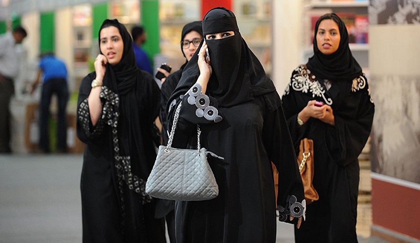 تجنيد اختياري للنساء في السعودية.. هل ستعوض النساء عن الهاربين من حرب اليمن؟!