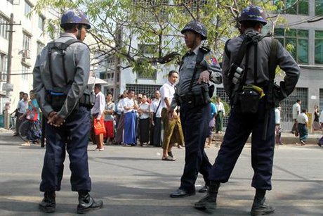 بازداشت تاجر و قانونگذار سابق روهینگیایی در میانمار