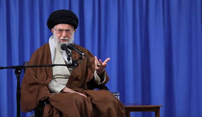 قائد الثورة: إن انتصار الثورة الإسلامية أرعب قلوب الأعداء