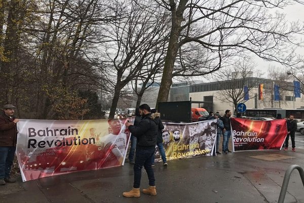 تجمع معترضان بحرینی در مقابل سفارت رژیم سعودی در برلین