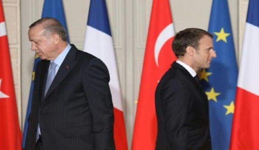 إردوغان يهاجم الرئيس الفرنسي ويهدد بدخول سنجار في أي وقت