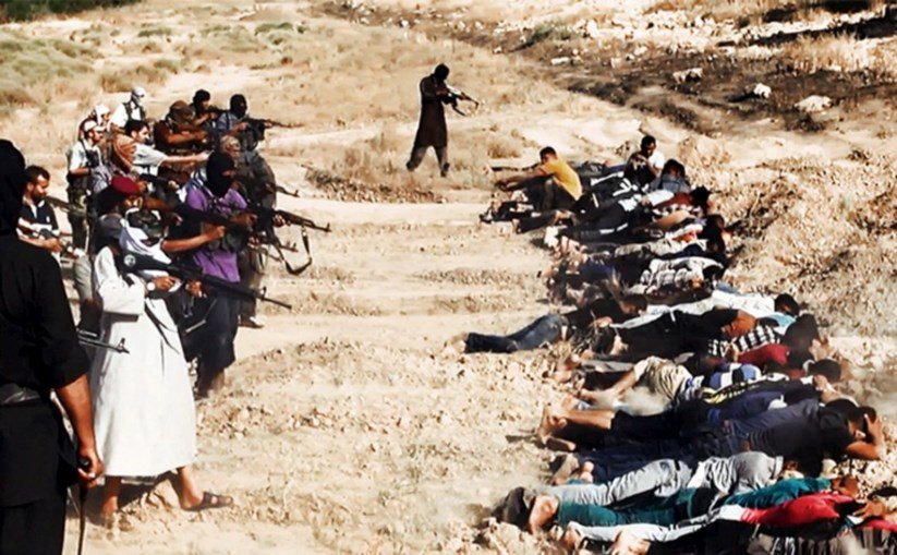 کشف اجساد کشته‌شده‌های جنایت پایگاه اسپایکر عراق